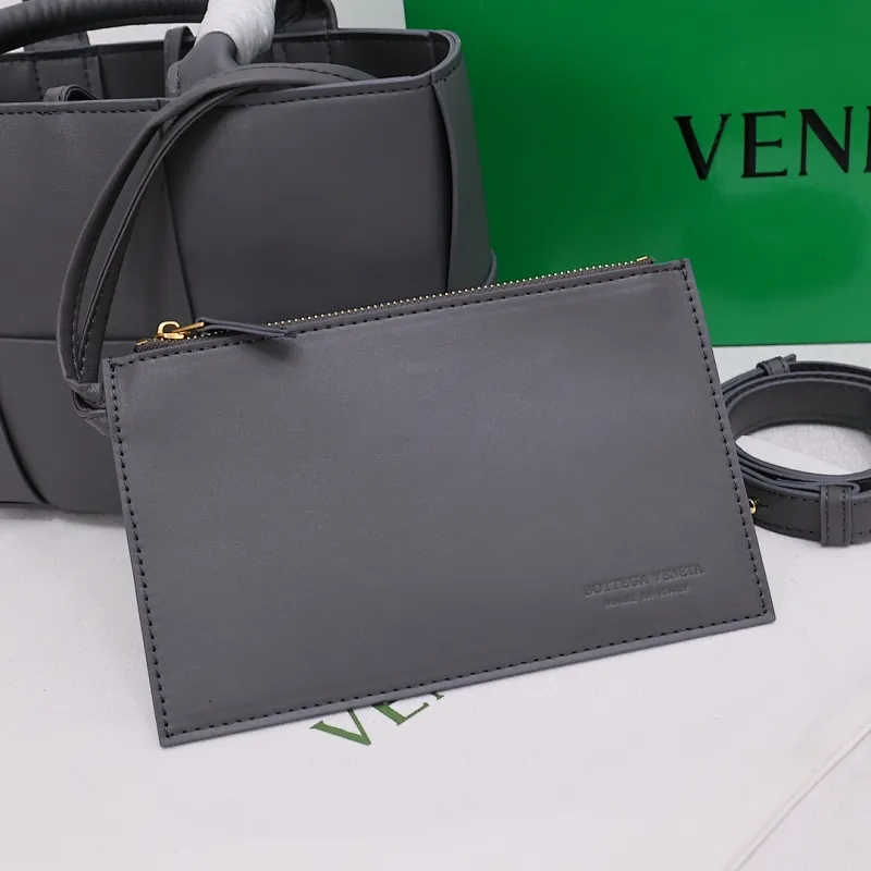 All Categories Official Website "Brand Women's Bags" Women's Bags 💙 BV 2025 Official Website New BV Crossbody Bag